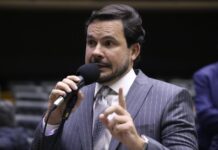 Lei de Capitão Alberto Neto é sancionada e garante proteção a mulheres alcoolistas