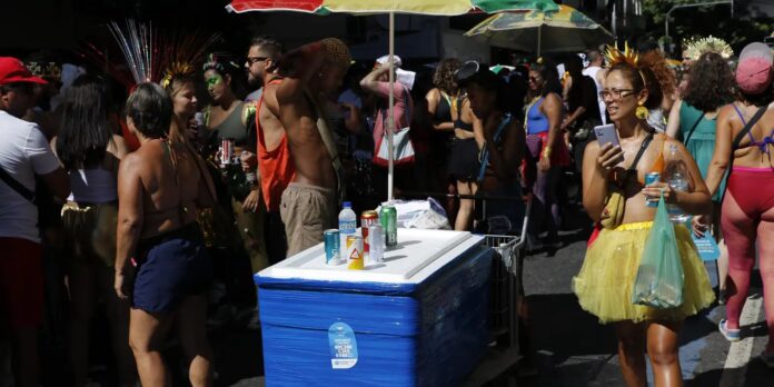 Carnaval seguro: dicas para evitar golpes financeiros durante a folia