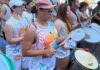 Bloco Percussomos do Amor encerra o carnaval de Niterói com foco em inclusão e protagonismo de pessoas com deficiência
