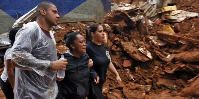 Moradores de Juiz de Fora relatam desespero e perdas após deslizamento e chuvas intensas