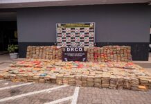 Polícia Militar do Amazonas apreende 2,7 toneladas de drogas e prende 11 pessoas em Manaus