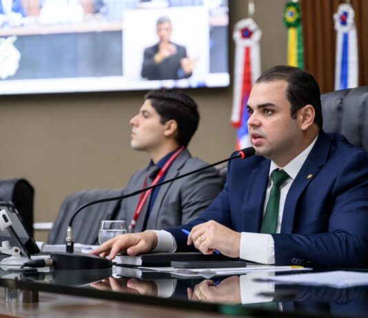 PL de Roberto Cidade que propõe extensão de Plano de Saúde Mental para estudantes da rede privada aguarda sanção governamental