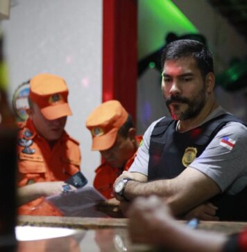 CIF autua bares no Centro de Manaus por falta de Auto de Vistoria do Corpo de Bombeiros
