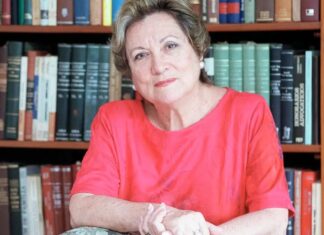 Flipelô 2024 homenageia a poeta Myriam Fraga em sua décima edição