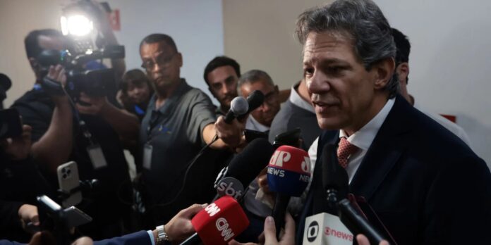 Haddad: conflito no Oriente Médio não deve impactar economia brasileira imediatamente