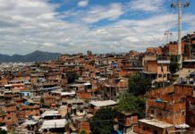 Área de favelas no Brasil quase triplica em 40 anos, com foco em regiões metropolitanas