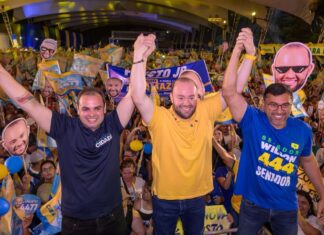 Roberto Cidade participa de ato que confirma Fausto Júnior na disputa à reeleição para deputado federal
