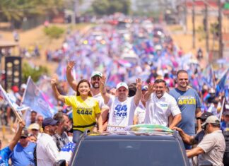 Roberto Cidade encerra maratona deste final de semana pelo interior com mega carreata em Itacoatiara