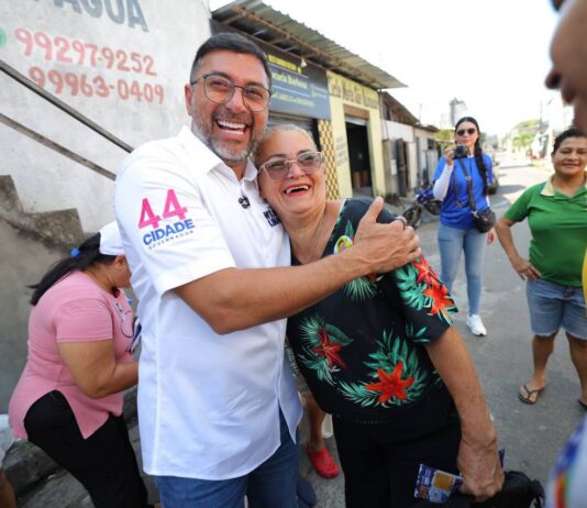 Na zona norte, Wilson Lima garante apoio à causa autista no Senado e expansão dos Caics TEA