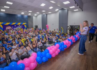 Thaisa Cidade reúne mais de 300 jovens e apresenta propostas de Roberto Cidade para a juventude do Amazonas