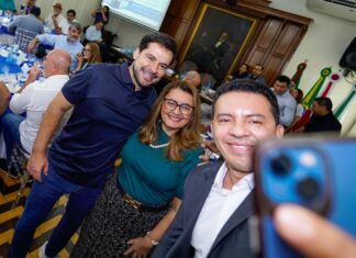 Capitão Alberto Neto critica “manicômio tributário” e cobra apoio a empresários em reunião da ACA