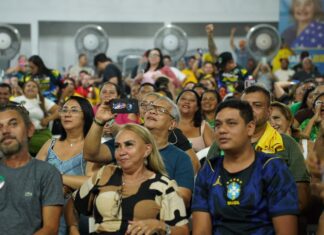 Professora Maria cresce forte nos últimos dias, atrai novas lideranças e fortalece ‘Onda 22’ nas ruas